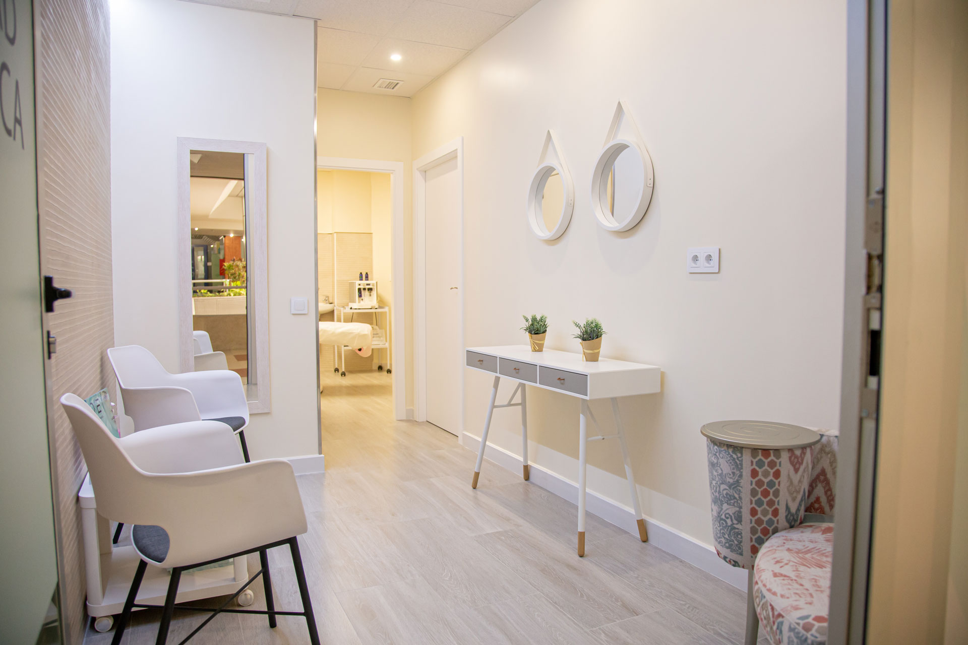 EMJCentroFama-UNIDAD-ESTETICA-ABIERTA